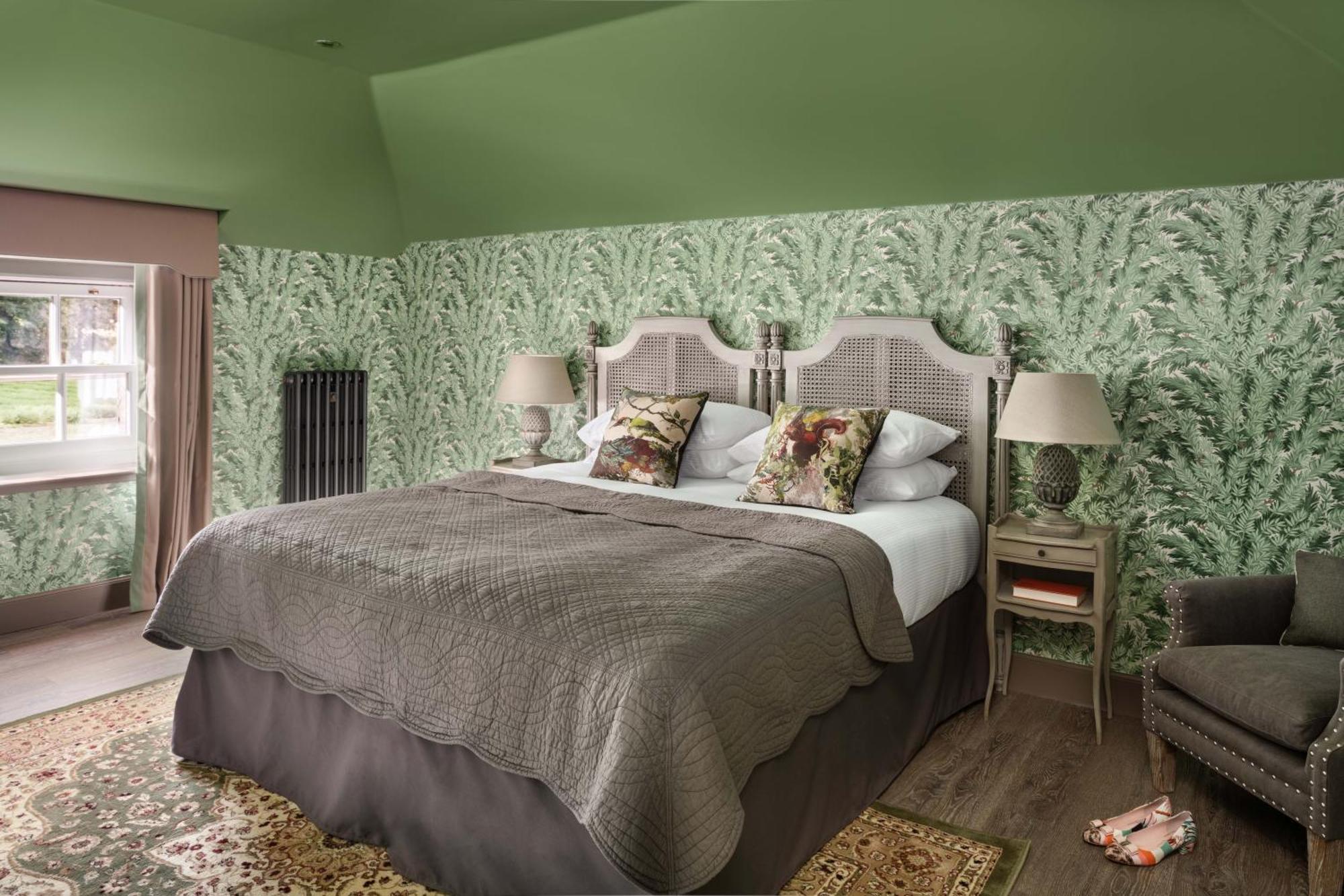 Meikleour Arms Hotel & Restaurant Екстер'єр фото