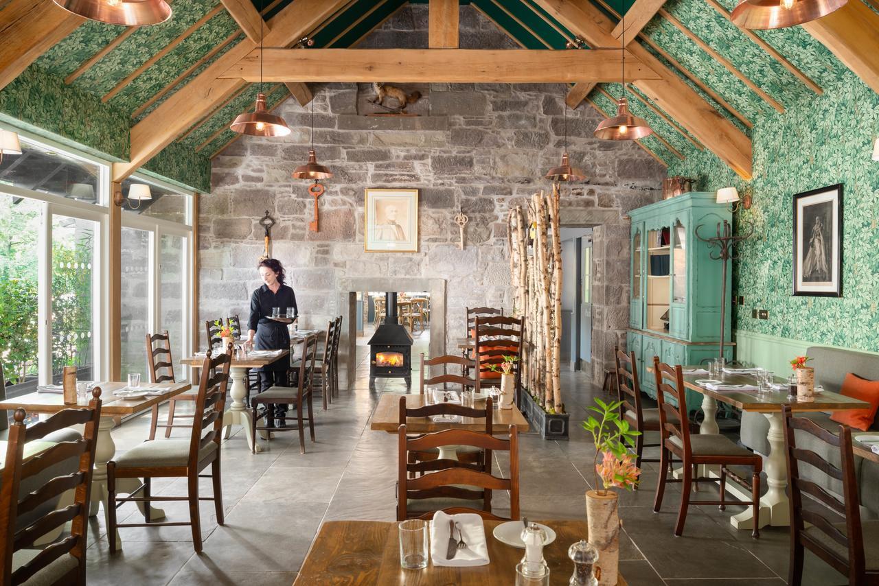 Meikleour Arms Hotel & Restaurant Екстер'єр фото